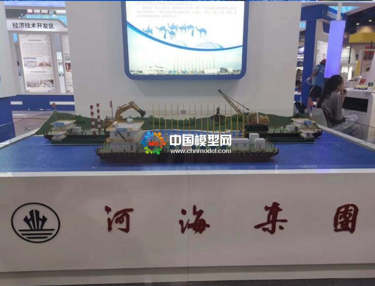 作業(yè)船模型