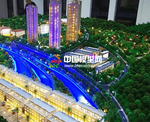 山體沙盤模型因地形而復(fù)雜或簡(jiǎn)單步驟不能少