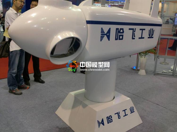 大型風力發(fā)電機內(nèi)部結(jié)構(gòu)模型