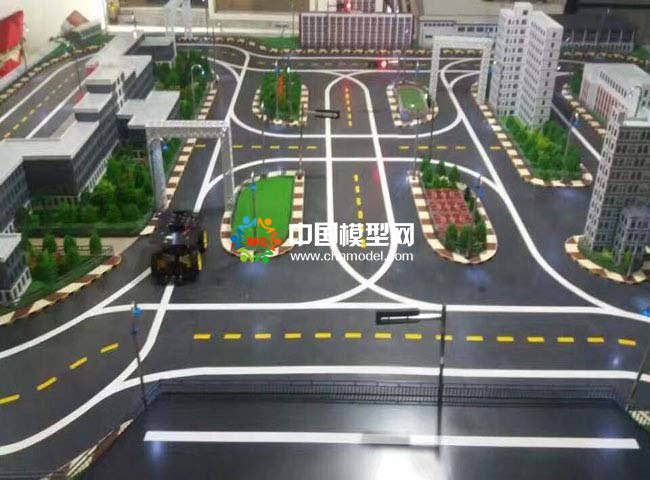 西安電子科技大學(xué)智慧交通沙盤模型應(yīng)用智能交通監(jiān)控系統(tǒng)